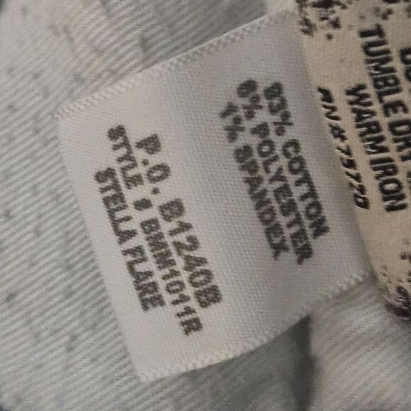 BKE Jeans Womens 30X31 Blue Stella Flare Bootcut Distressed Mid Rise Zip City - Picture 12 of 12